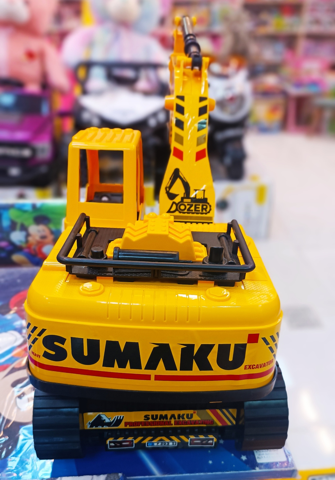 بیل مکانیکی کوماتسو اسباب بازی درج توی Dorj Toy