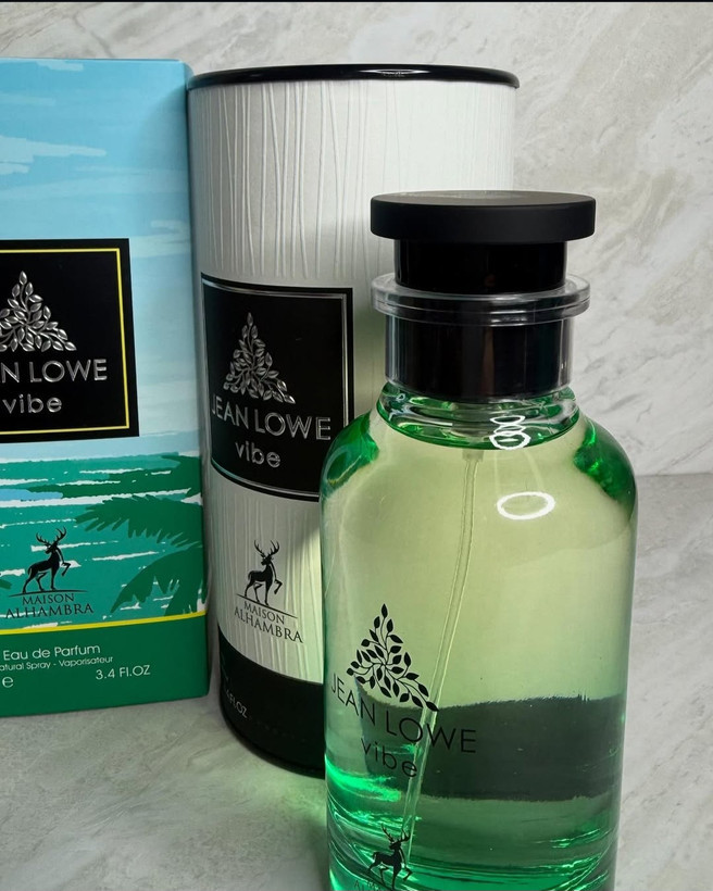 عطر لویی ویتون پسیفیک چل با بطری سبز و طراحی لاکچری