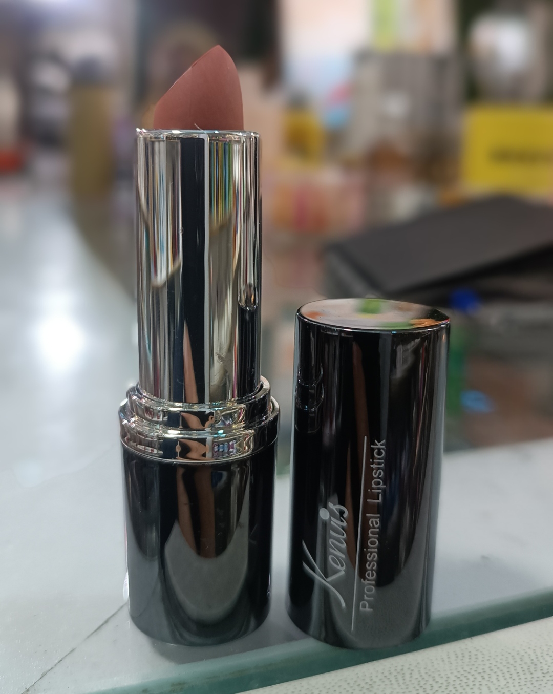 رژلب جامد کنویس شماره C102